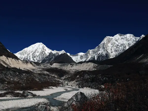 Dudh Khola Et Cheo Himal