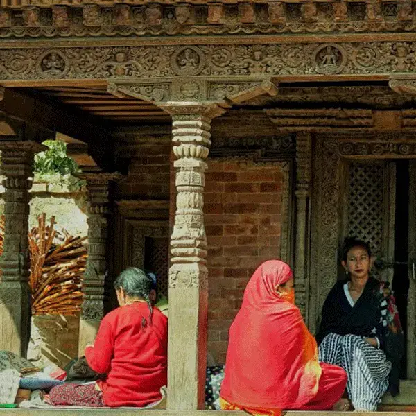 Essence du Népal : De l'Himalaya aux plaines du Teraï